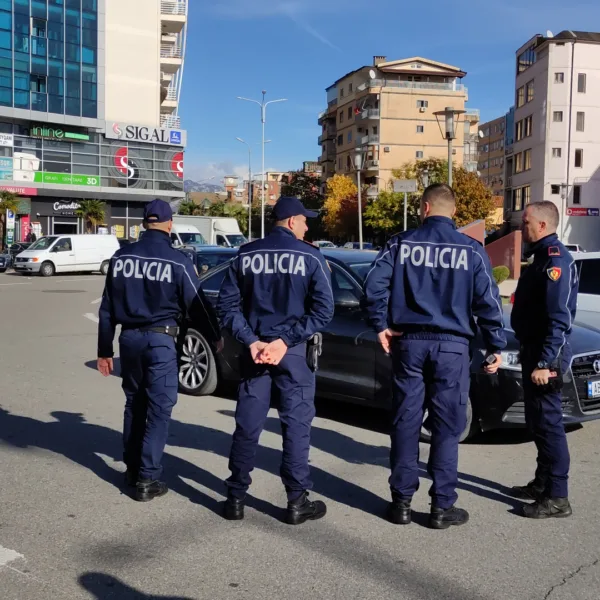 Drejtonte automjetin në gjende të dehur, arrestohet 50 vjeçari…