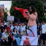 Protestuesit nuk heqin dorë nga kërkesat, i rilexojnë sërish…