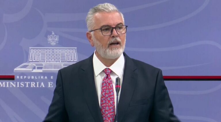 Toni Gogu: Burgu i Shënkollit do të kthehet në institucion të shëndetit mendor…
