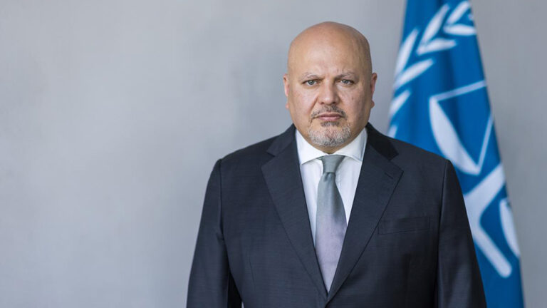 Shkarkohet Karim Khan, kryeprokurori që kërkoi urdhërarrestin për Netanyahun dhe Gallantin…